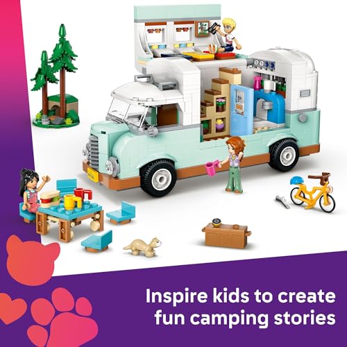 Camper Van Toy Building Set with 3 Minidolls and Ferret Figure X546