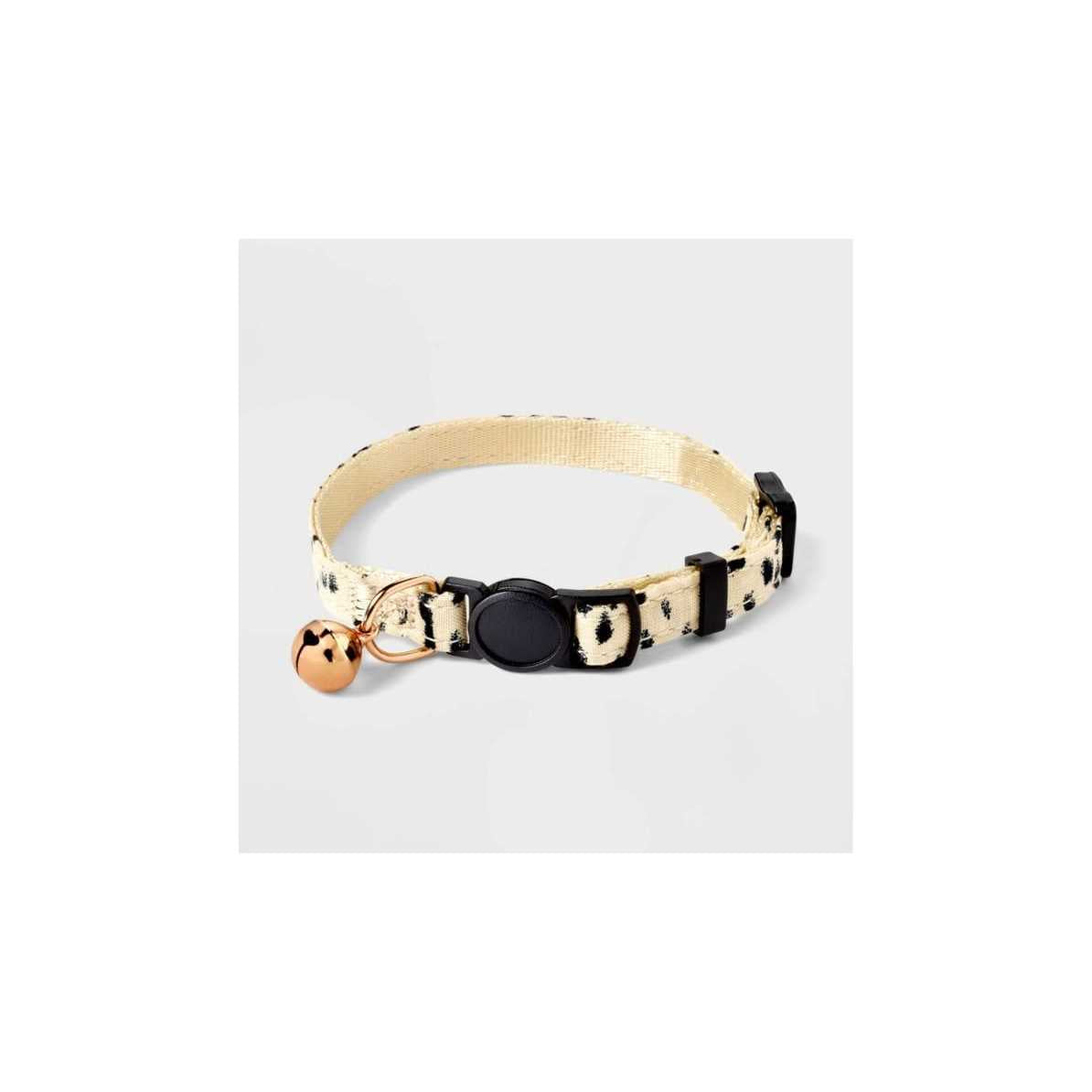 Adjustable Animal Print Cat Collar H82417