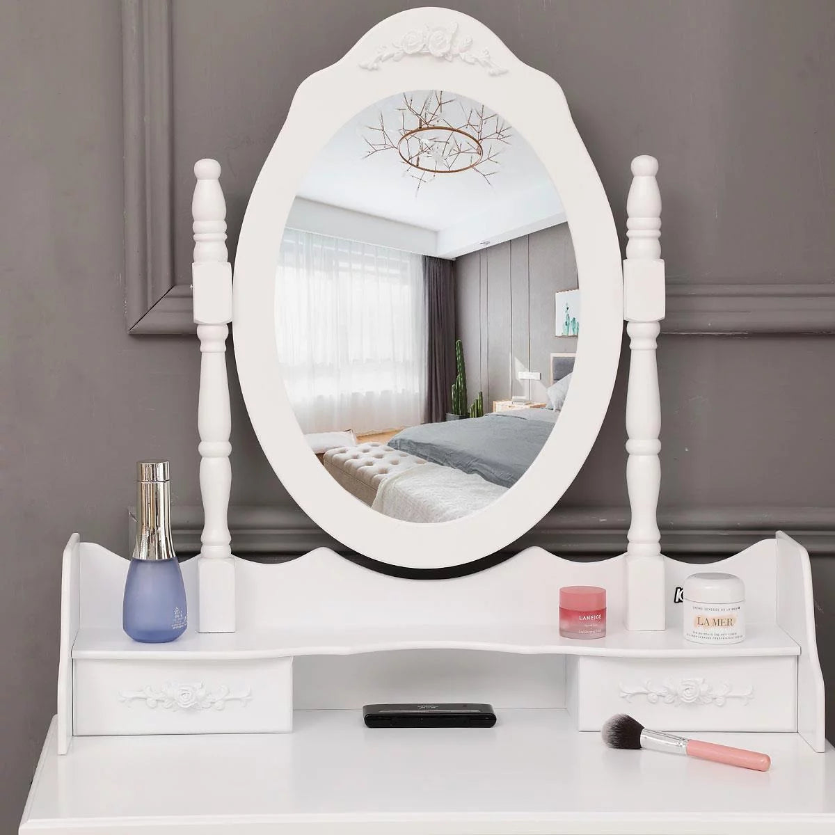 White Vanity Table and Stool Set with 4 Drawers & Mirror O759582