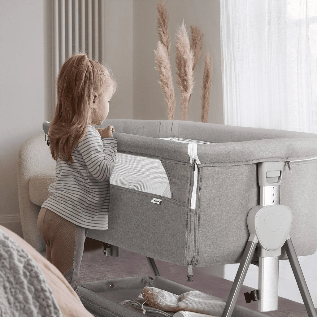 Bassinet with Storage Basket N121956