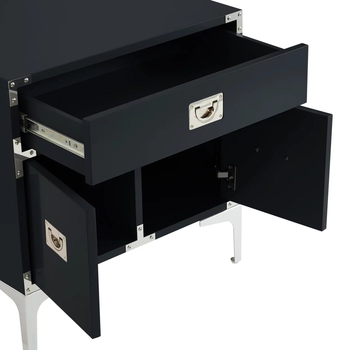 Lacquer Finish 3 Drawer Nightstand O6684