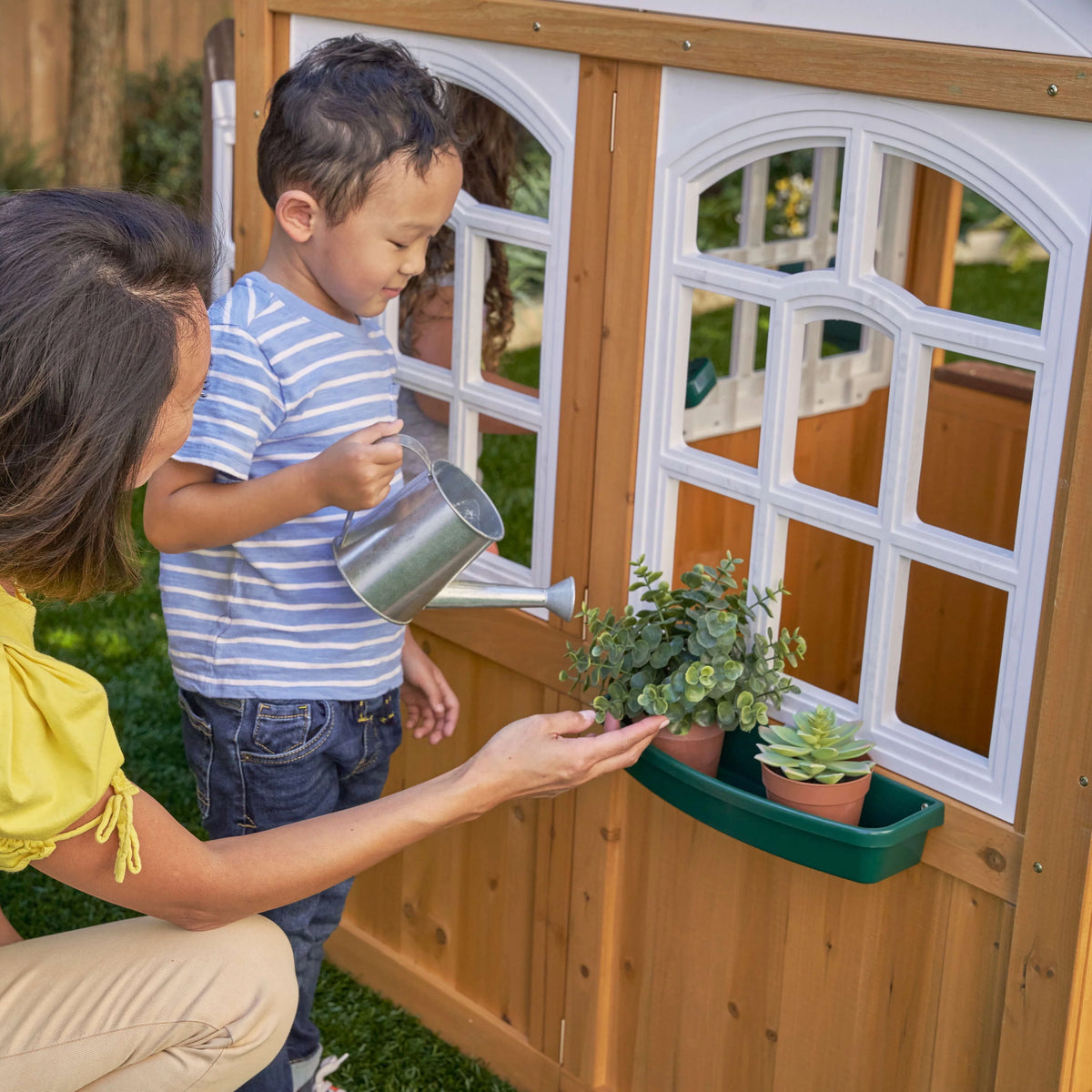 Wooden Outdoor Playhouse with Doorbell M48239