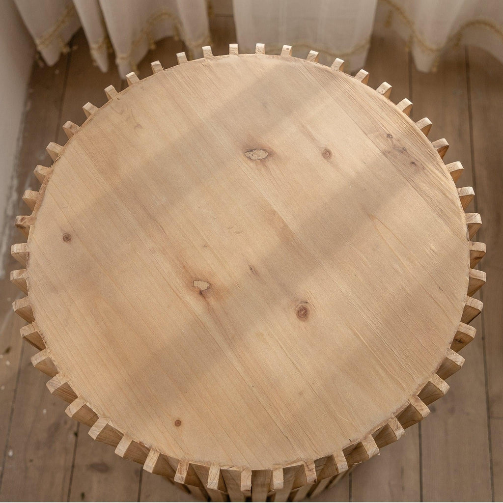Cylindrical Coffee Table with Vertical Texture G30923