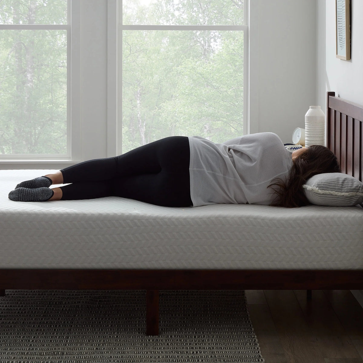10 Gel Memory Foam Mattress Queen I572