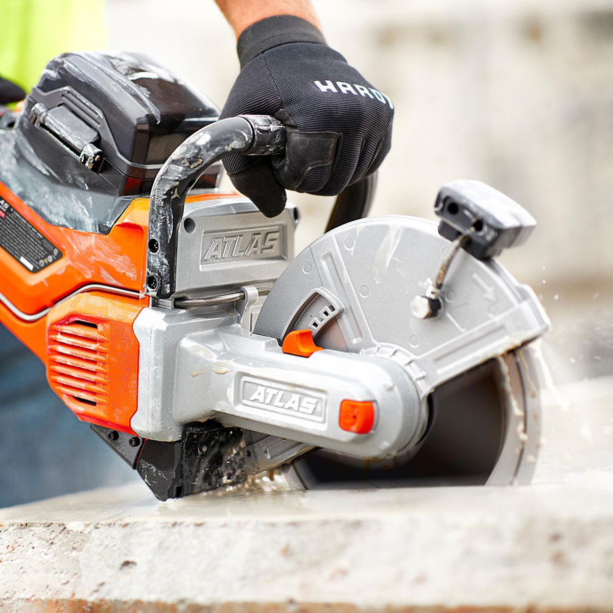 80V Brushless Cordless 9 in. Concrete Cut-Off Saw Kit with 4 Ah Battery and Rapid Charger X40724