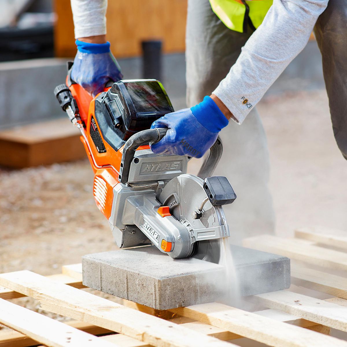 80V Brushless Cordless 9 in. Concrete Cut-Off Saw Kit with 4 Ah Battery and Rapid Charger X40724