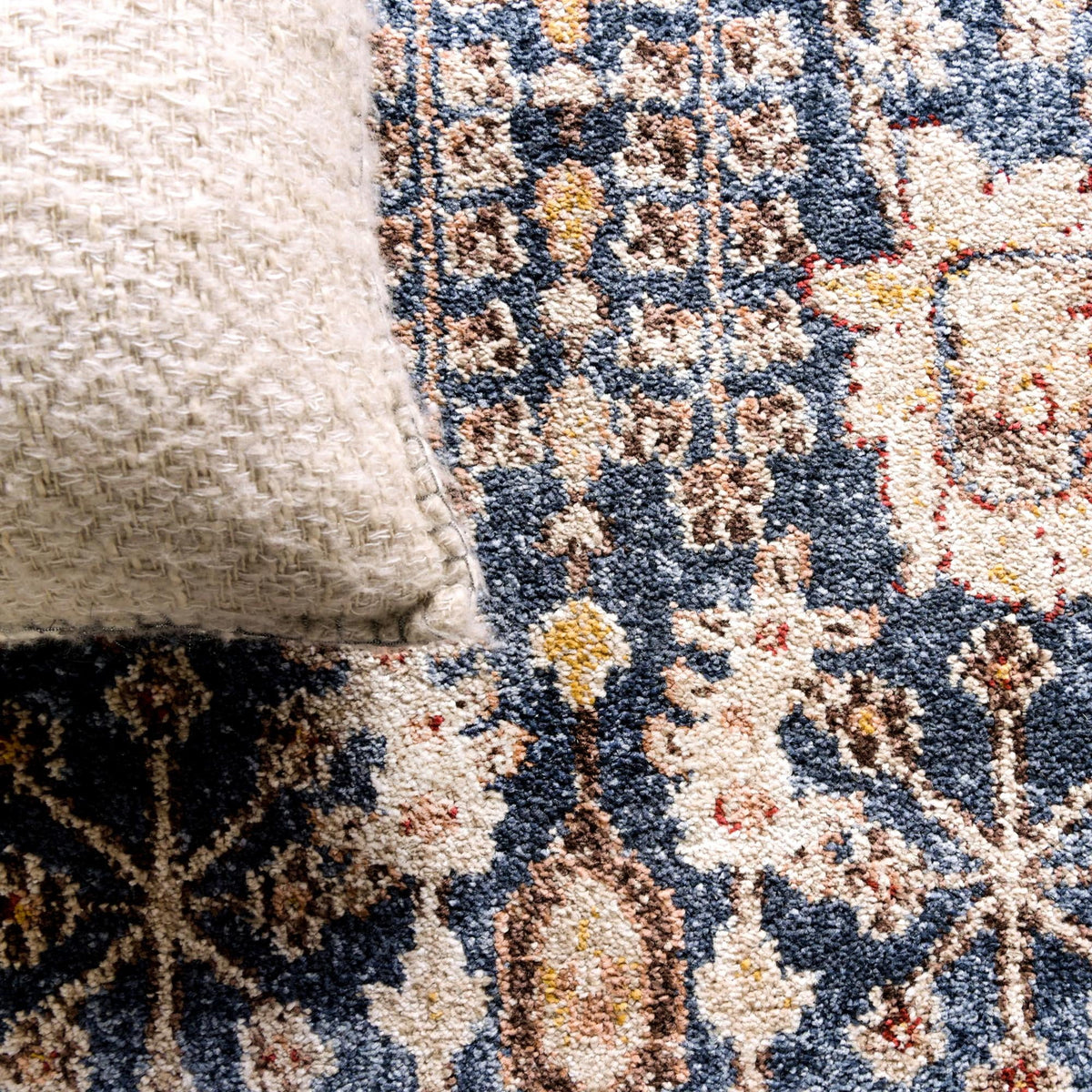 Light Blue Burgundy 4' 1" x 6' 1" Floral Rug N26129