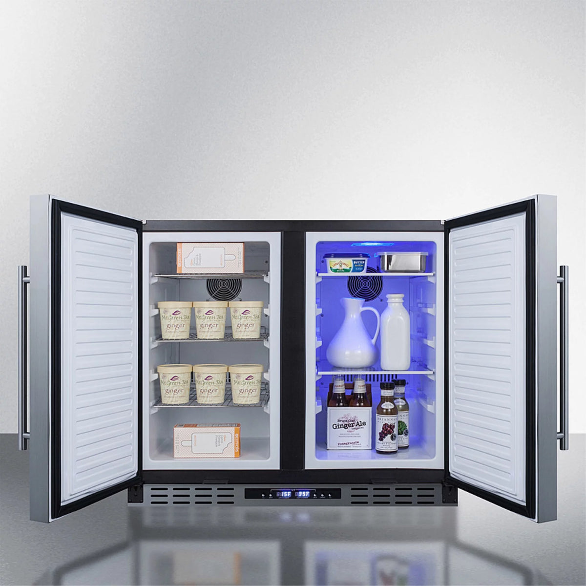 Compact Refrigerator O528