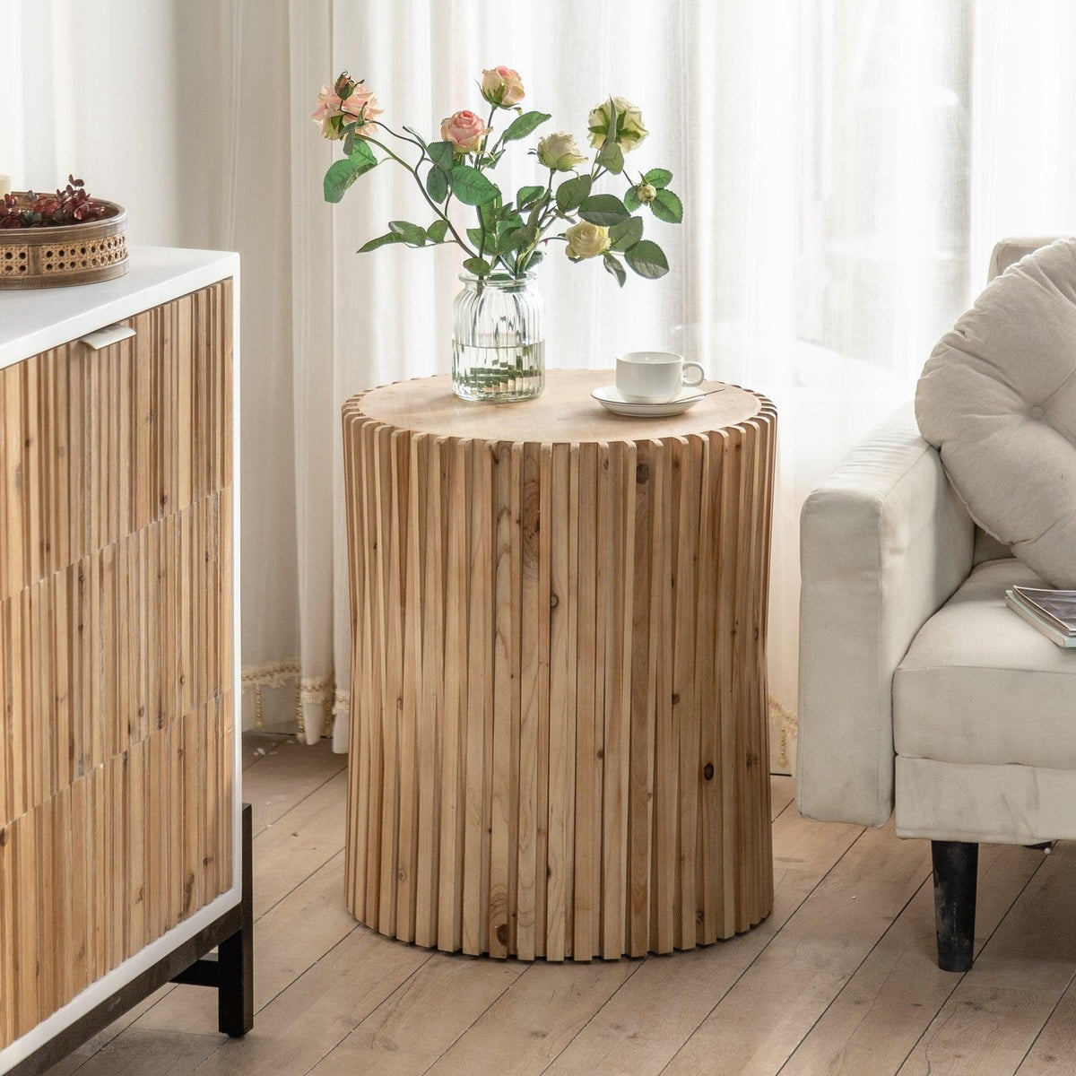 Cylindrical Coffee Table with Vertical Texture G30923