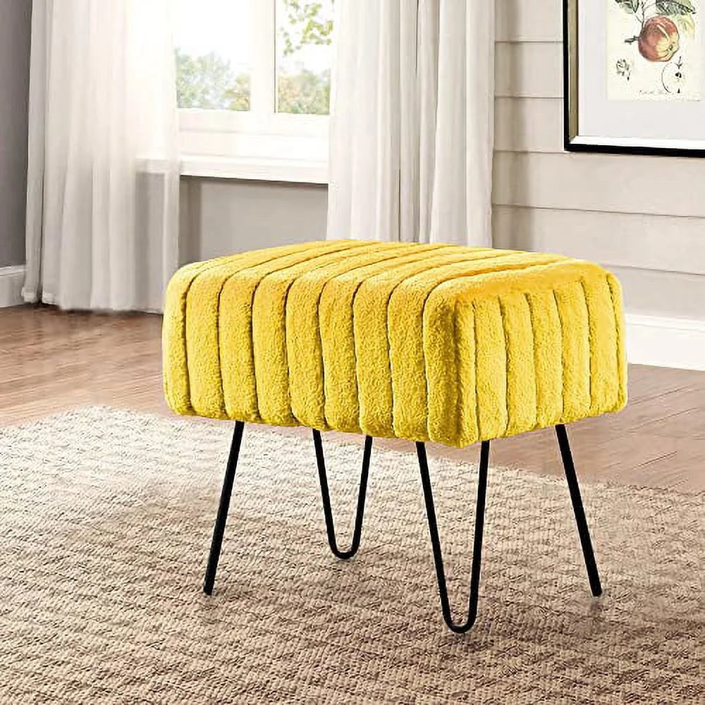 Fauxfur Ottoman 19" x 13" x 17" S18876