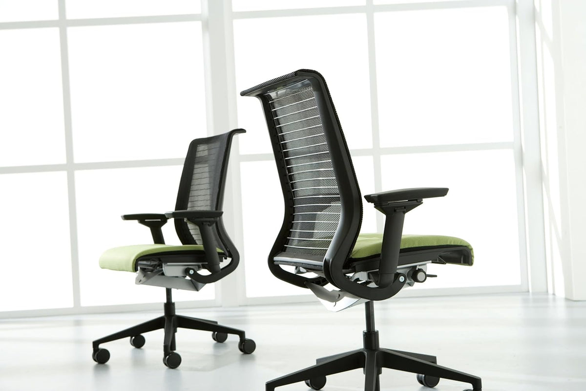 Black 3D Knit Back Chair Q3344