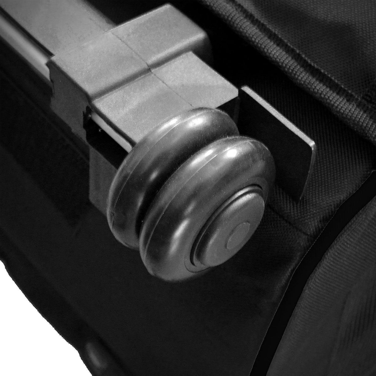 Premium Pet Carrier with Wheels Q860