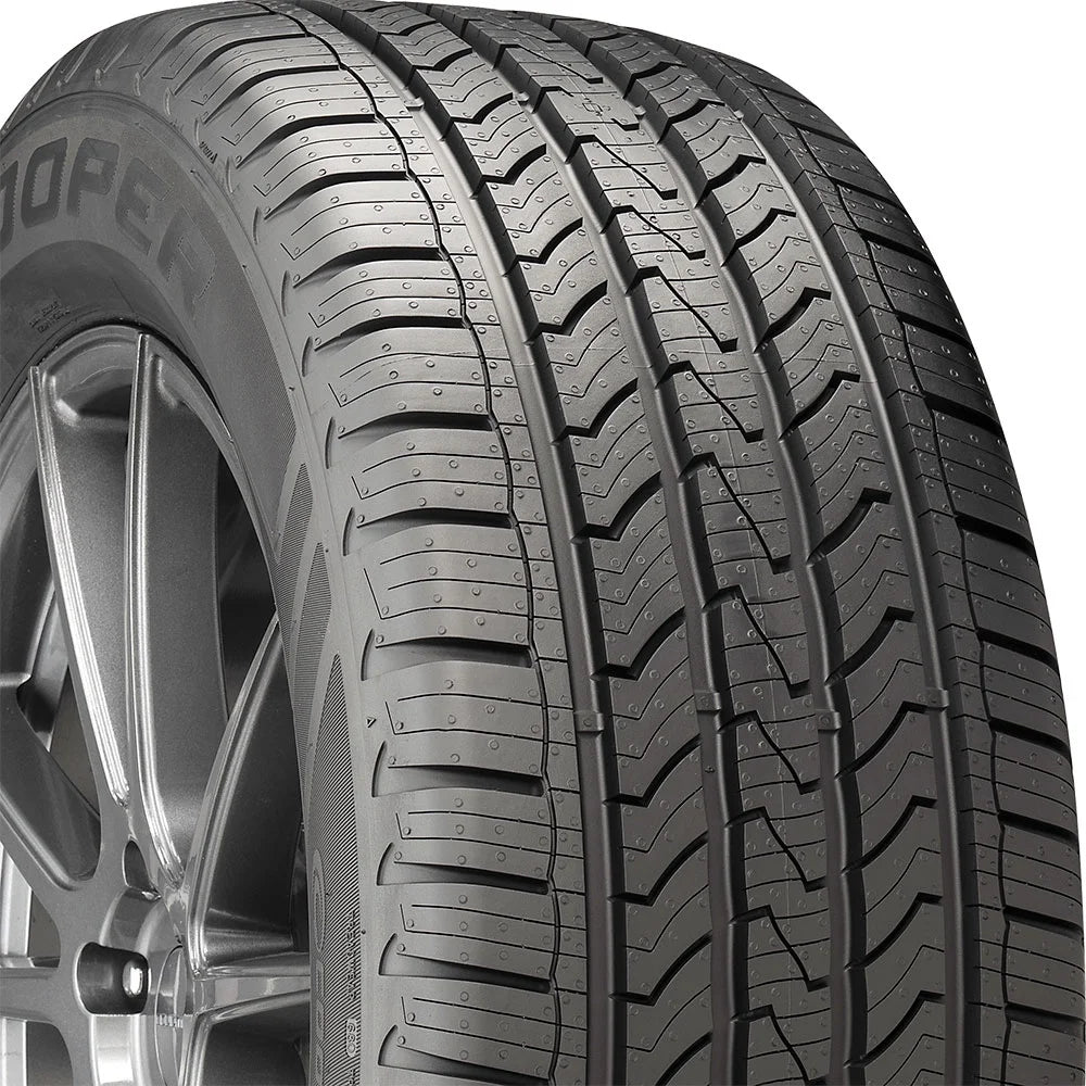 All Season 235/65R17 104H Passenger Tire H724