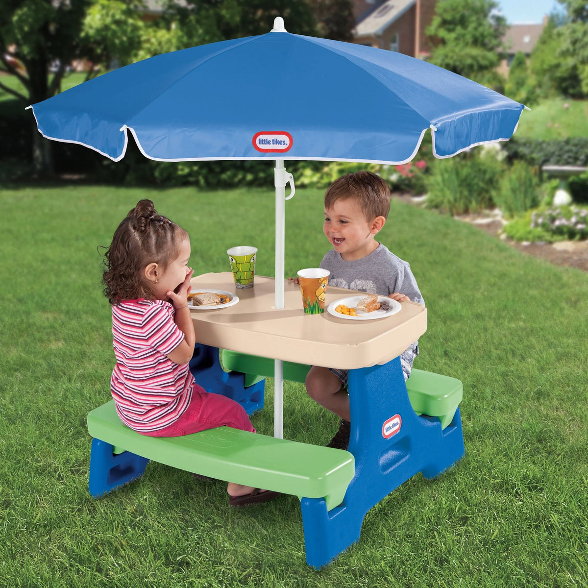 Blue & Green Kids Play Table with Umbrella V389