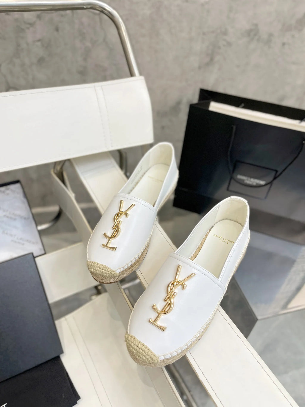 Women Shoes Y809548