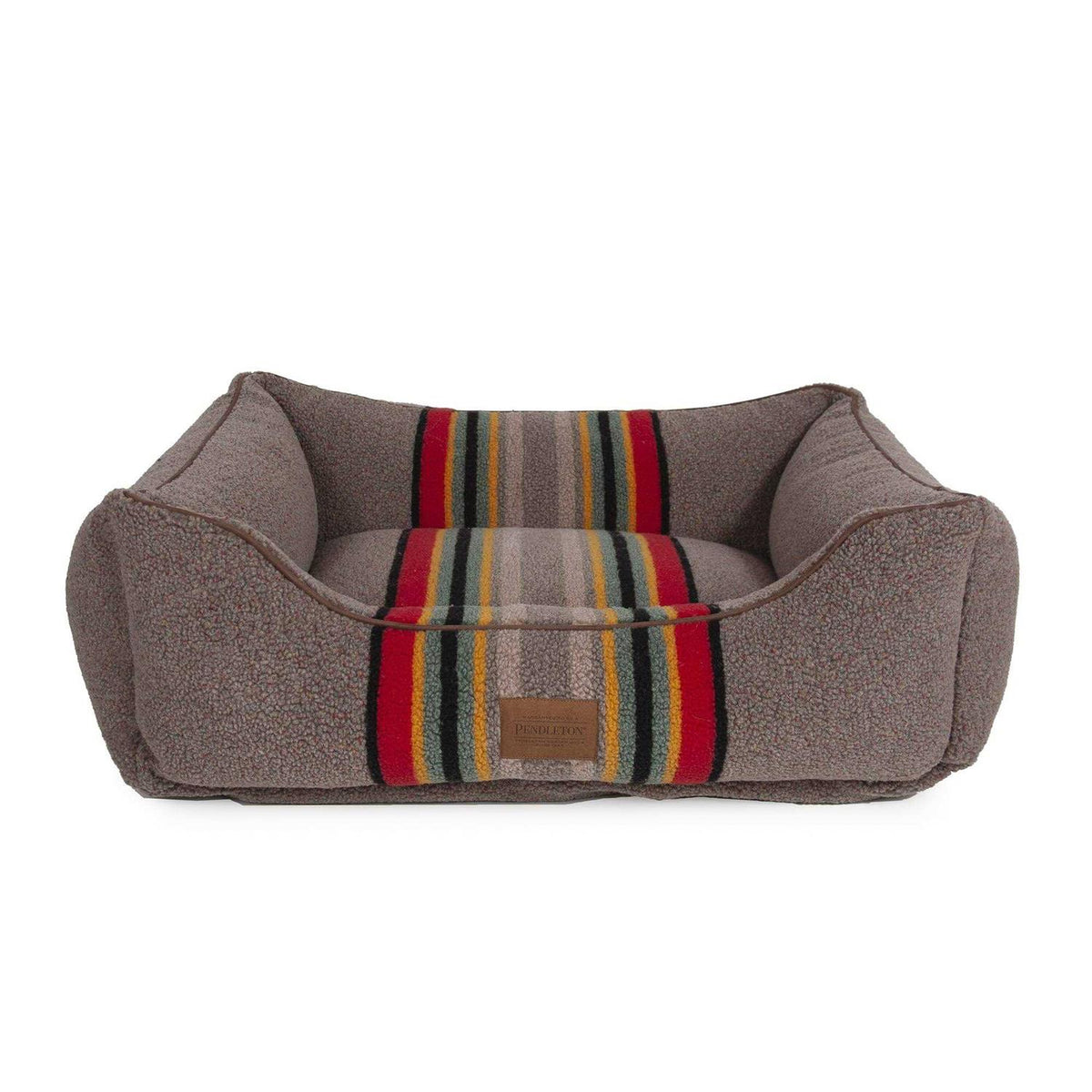 Vintage Dog Bed Q814391